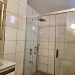 Traumhaus Mitten In Der 60 Meter Zum Σπίτι διακοπών Κουσάντασι