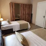 Traumhaus Mitten In Der 60 Meter Zum Κουσάντασι